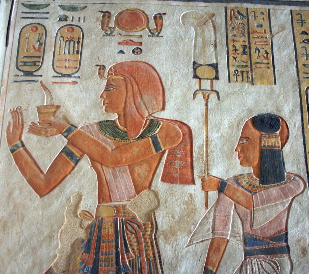 上图：古埃及第二十王朝法老拉美西斯三世（Ramesses III，主前1217—1155年）和他的儿子。